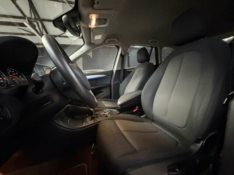 1280x960-30101OHglNVan90