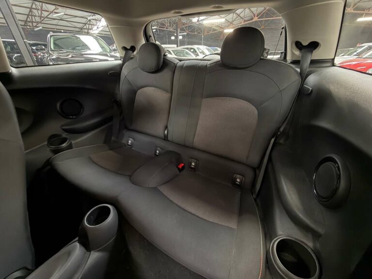 1280x960-8935LT3IFy04H7