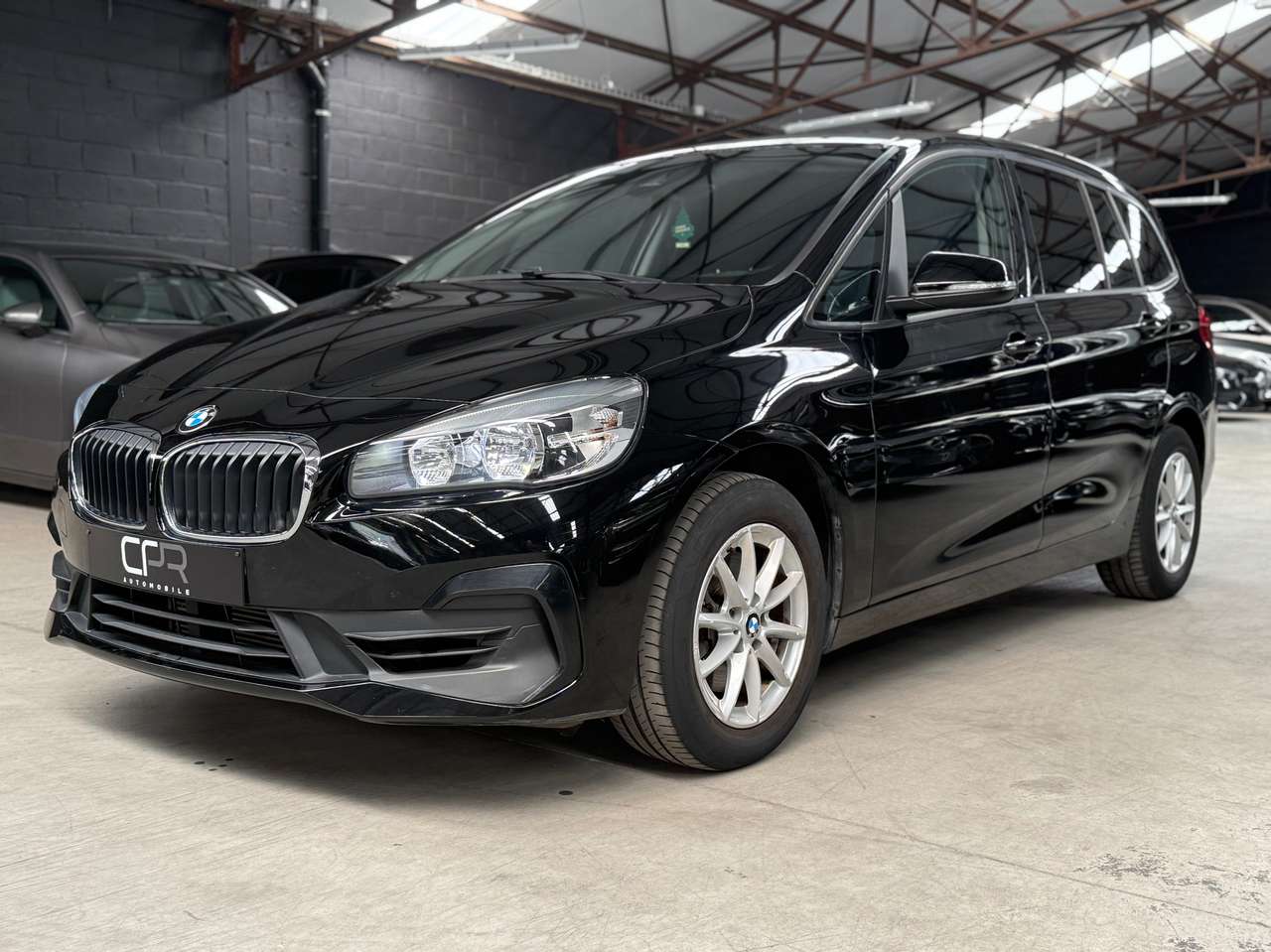 BMW 218